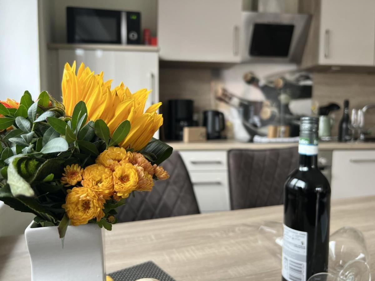 Ferienwohnung Hafenblick - Wunderbare Erholung Am Hafen Norddeich  Exteriér fotografie